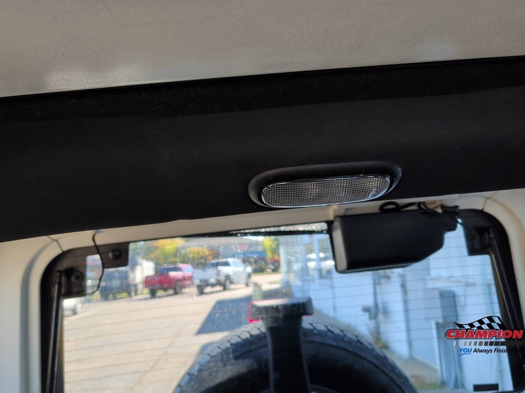 2017 Jeep Wrangler Unlimited Sahara 4x4