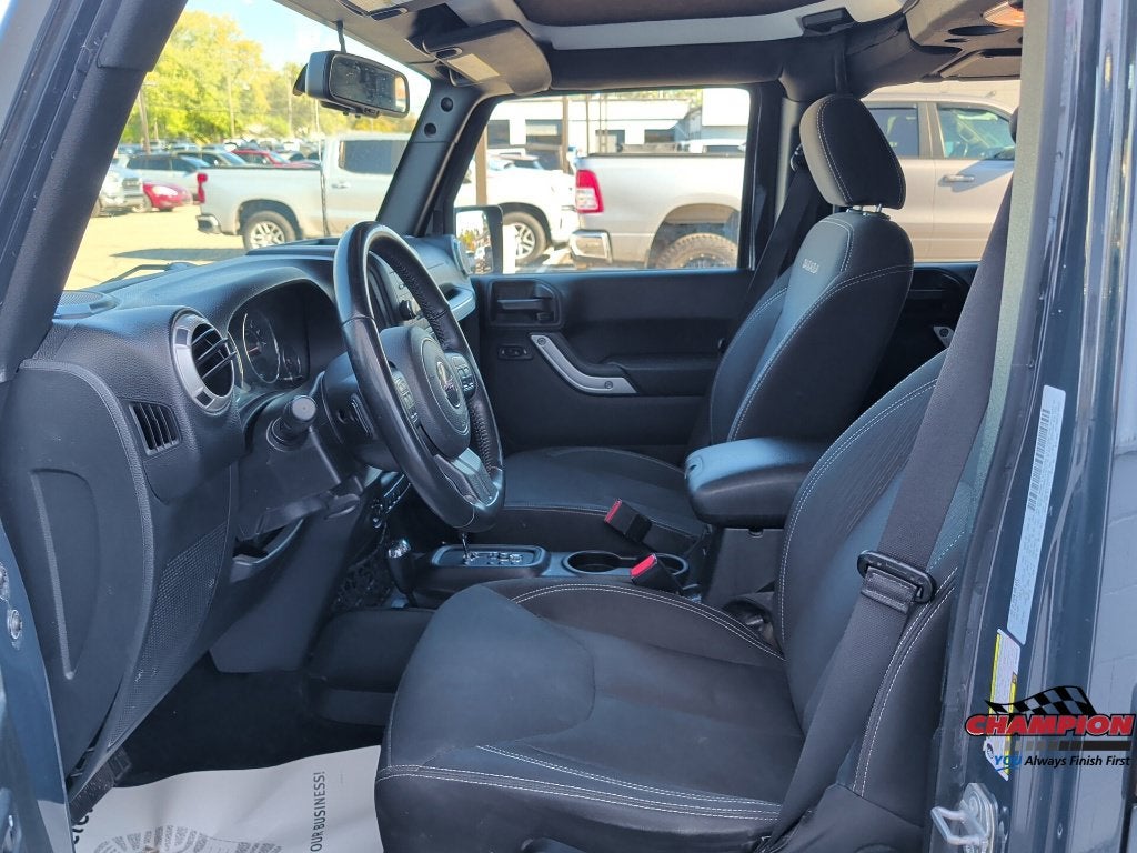 2017 Jeep Wrangler Unlimited Sahara 4x4