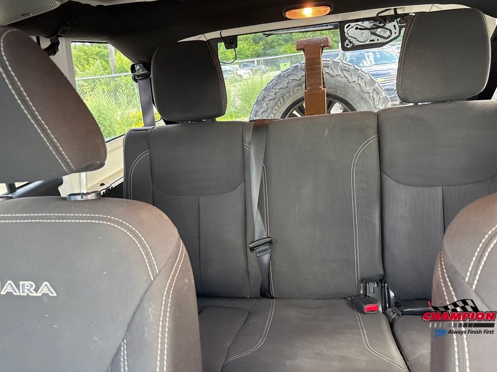 2018 Jeep Wrangler JK Unlimited Sahara