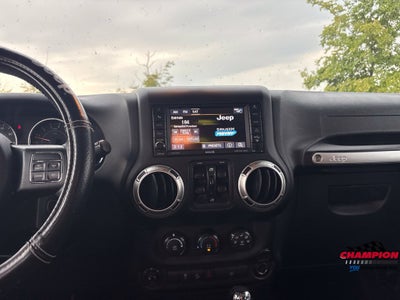 2016 Jeep Wrangler Unlimited Sahara