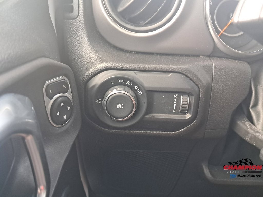 2023 Jeep Wrangler 4-Door Willys 4x4