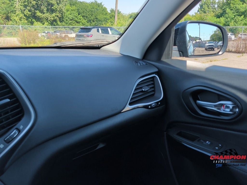 2023 Jeep Cherokee Altitude Lux 4x4