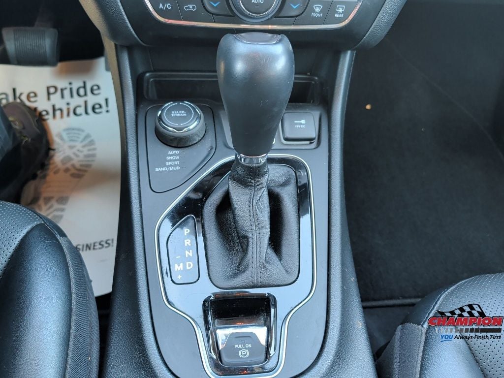 2023 Jeep Cherokee Altitude Lux 4x4