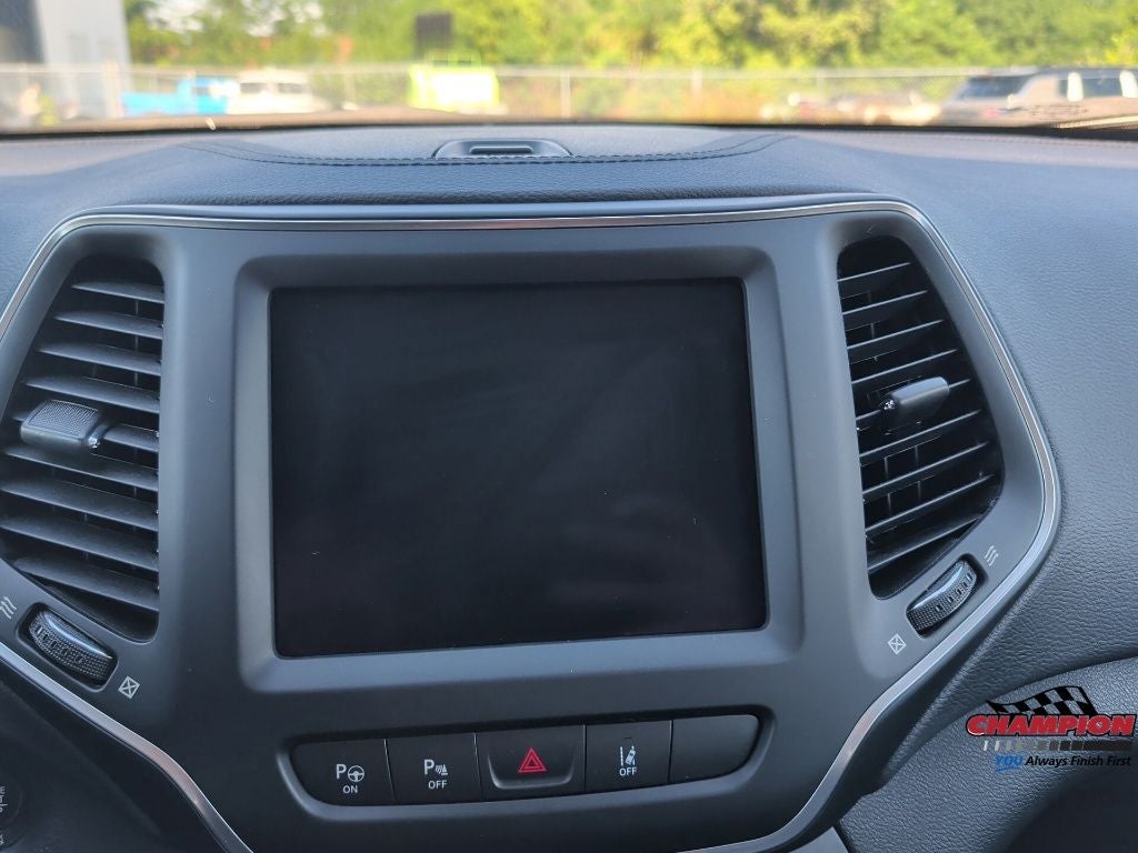 2023 Jeep Cherokee Altitude Lux 4x4