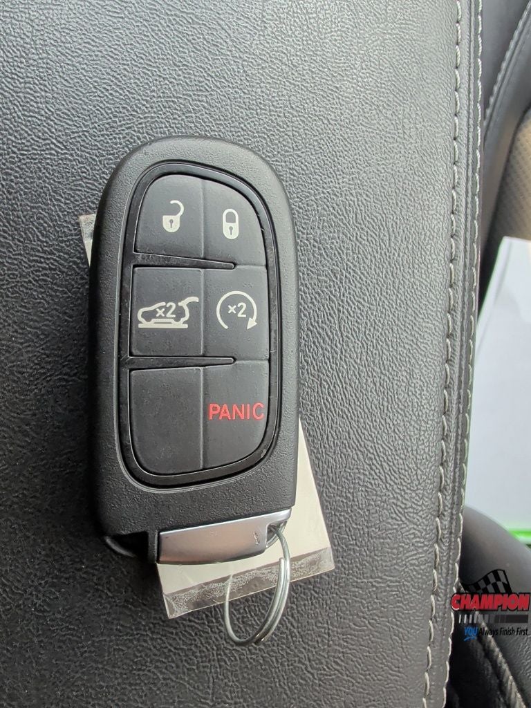 2023 Jeep Cherokee Altitude Lux 4x4