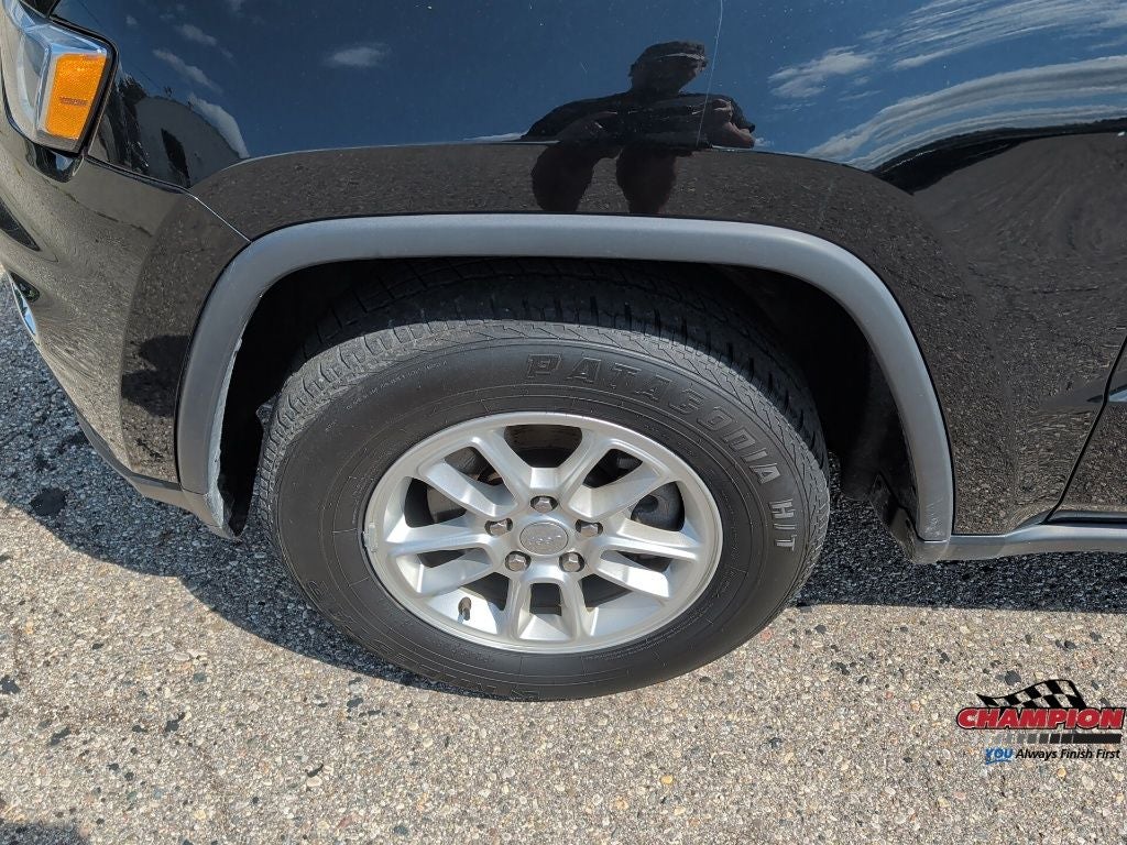 2020 Jeep Grand Cherokee Laredo E 4x4