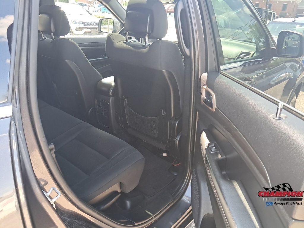 2016 Jeep Grand Cherokee Laredo