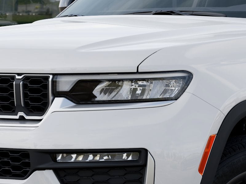 2027 Jeep Grand Cherokee GRAND CHEROKEE LIMITED 4X4