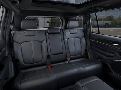 2027 Jeep Grand Cherokee GRAND CHEROKEE LIMITED 4X4