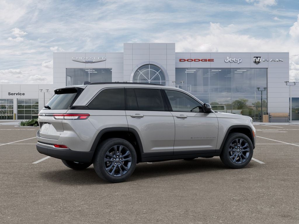 2026 Jeep Grand Cherokee GRAND CHEROKEE 85TH ANNIVERSARY EDITION 4X4