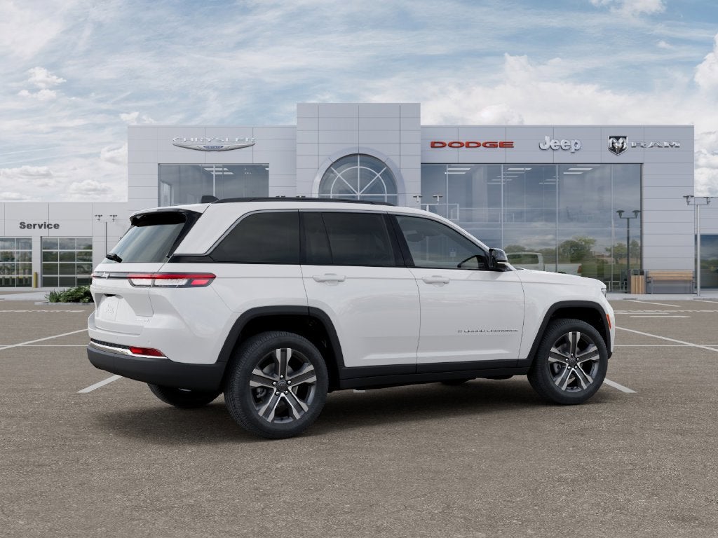 2027 Jeep Grand Cherokee GRAND CHEROKEE LIMITED 4X4