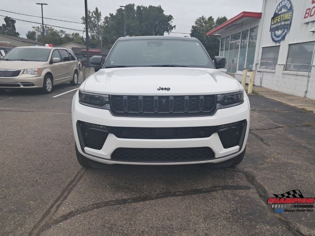 2026 Jeep Grand Cherokee Summit
