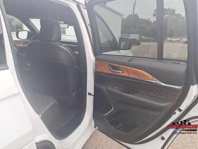 2026 Jeep Grand Cherokee Summit