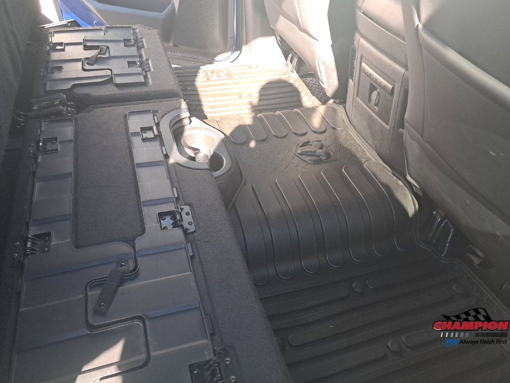 2017 RAM 1500 Rebel Crew Cab 4x4 5'7' Box