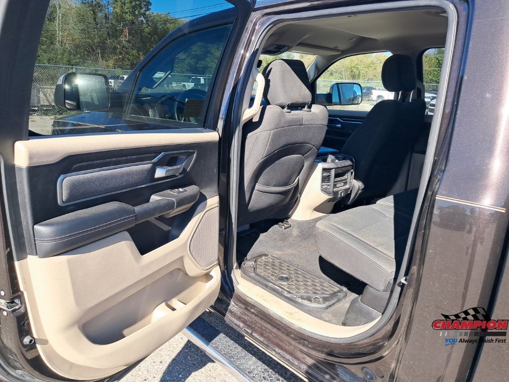 2019 RAM 1500 Big Horn/Lone Star Crew Cab 4x4 5'7' Box