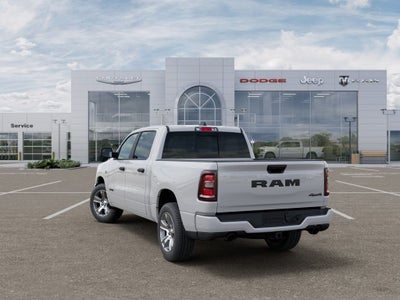2026 RAM 1500 RAM 1500 EXPRESS CREW CAB 4X4 5'7' BOX