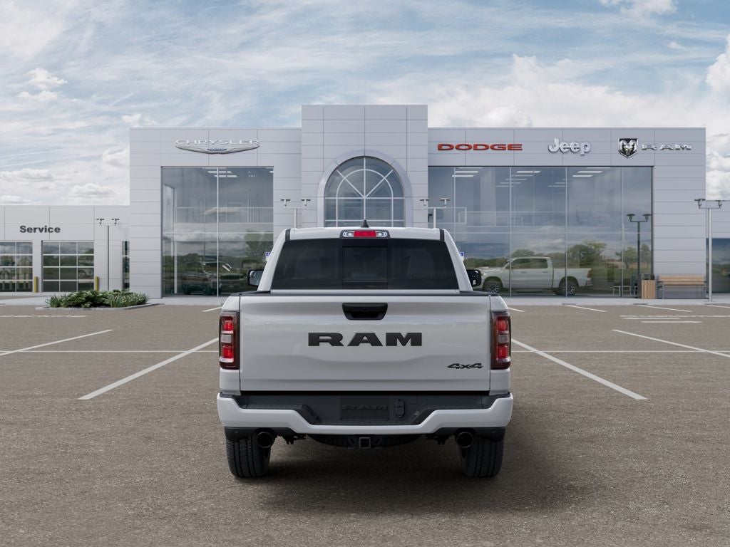 2026 RAM 1500 RAM 1500 EXPRESS CREW CAB 4X4 5'7' BOX