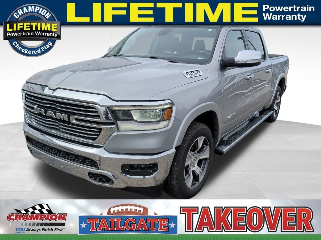 2019 RAM 1500 Laramie Crew Cab 4x4 5'7' Box