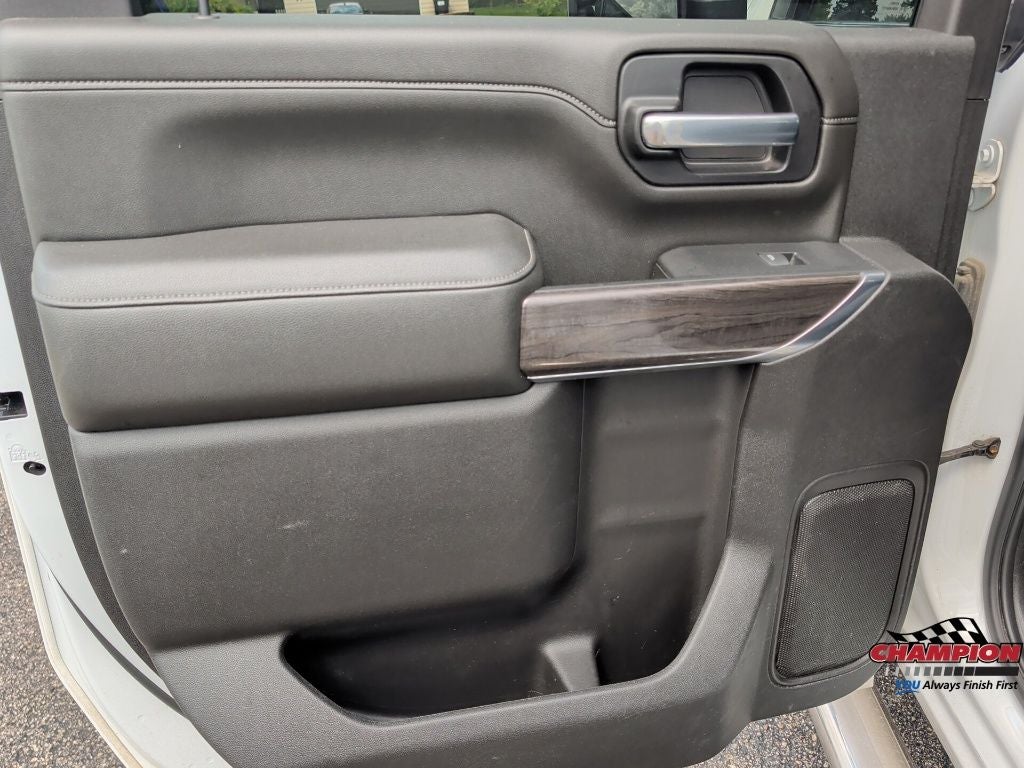 2022 Chevrolet Silverado 2500HD 4WD Crew Cab Standard Bed LTZ