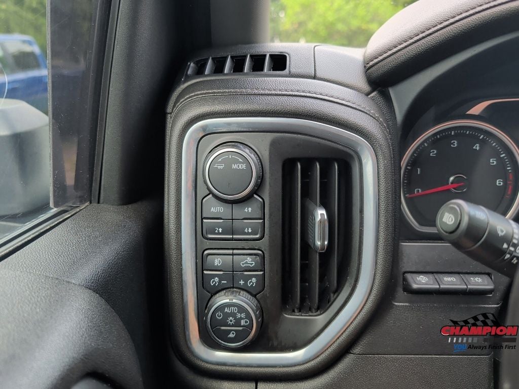 2022 Chevrolet Silverado 2500HD 4WD Crew Cab Standard Bed LTZ