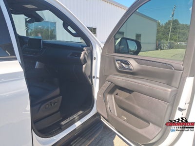 2023 Chevrolet Suburban RST