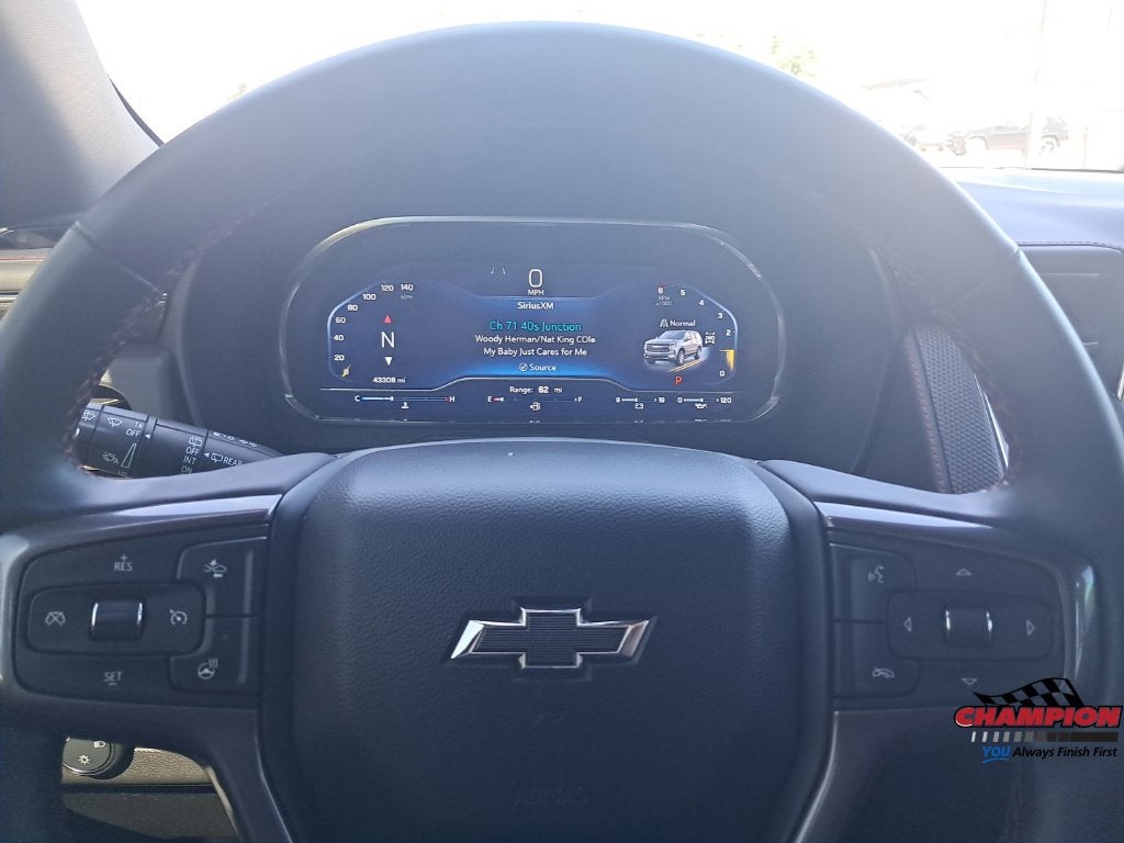 2023 Chevrolet Suburban RST