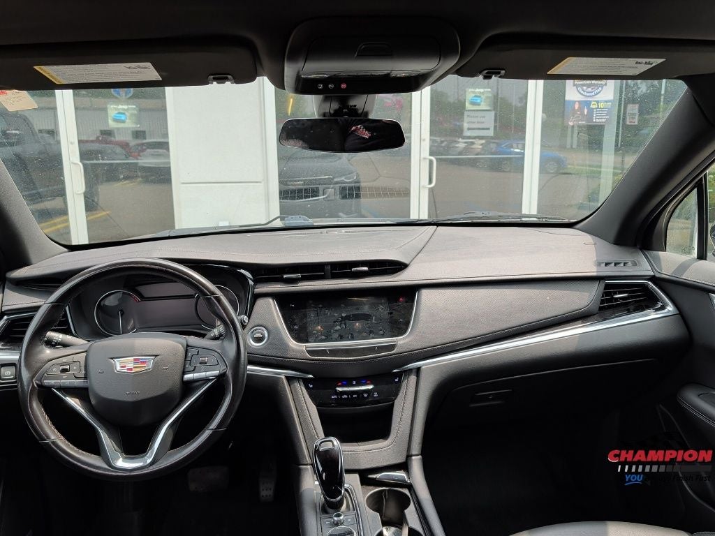 2023 Cadillac XT6 AWD Luxury