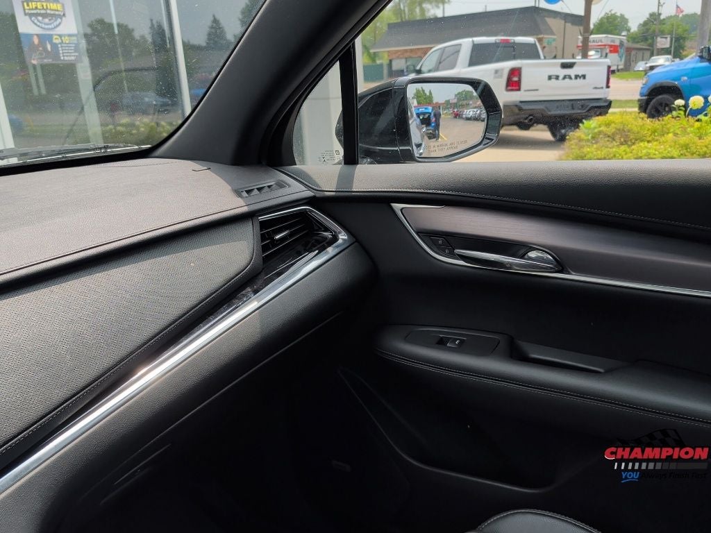 2023 Cadillac XT6 AWD Luxury