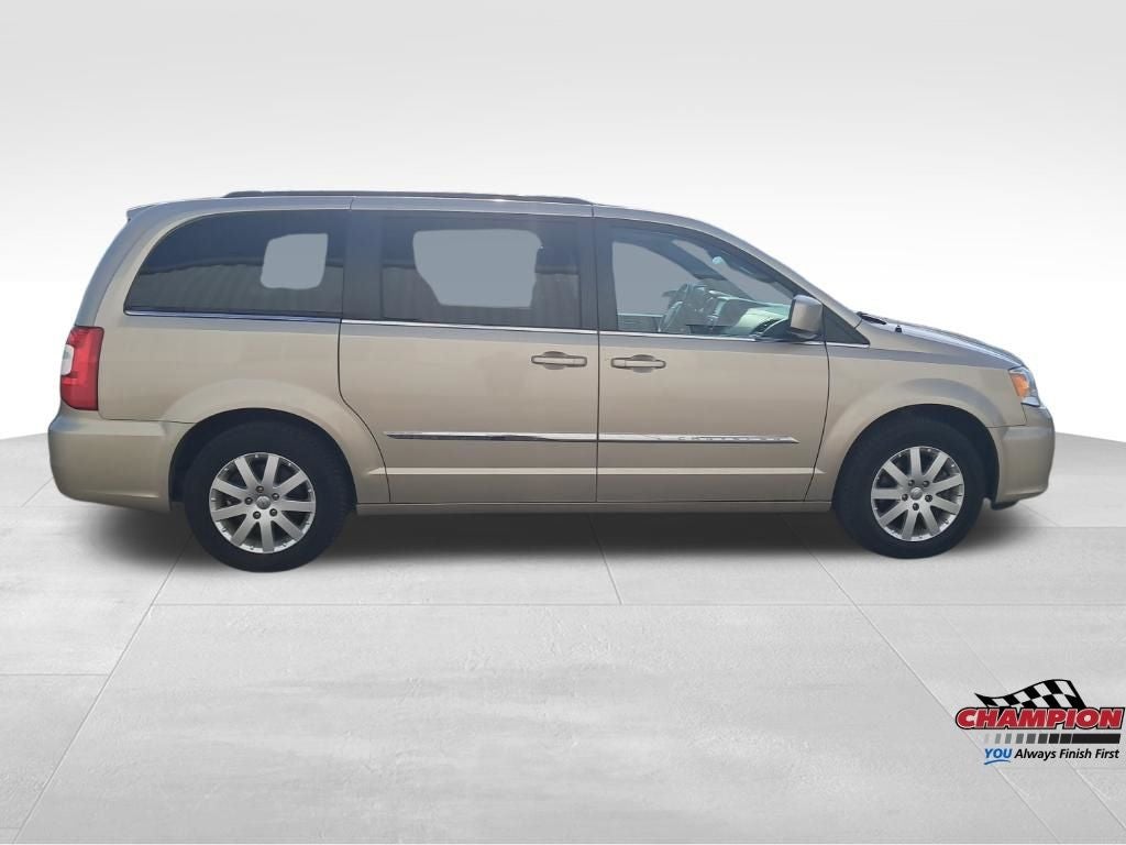 2013 Chrysler Town & Country Touring