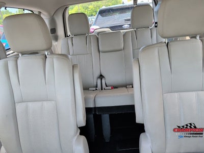 2014 Chrysler Town & Country Touring-L