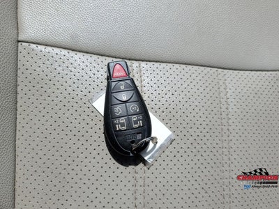 2014 Chrysler Town & Country Touring-L