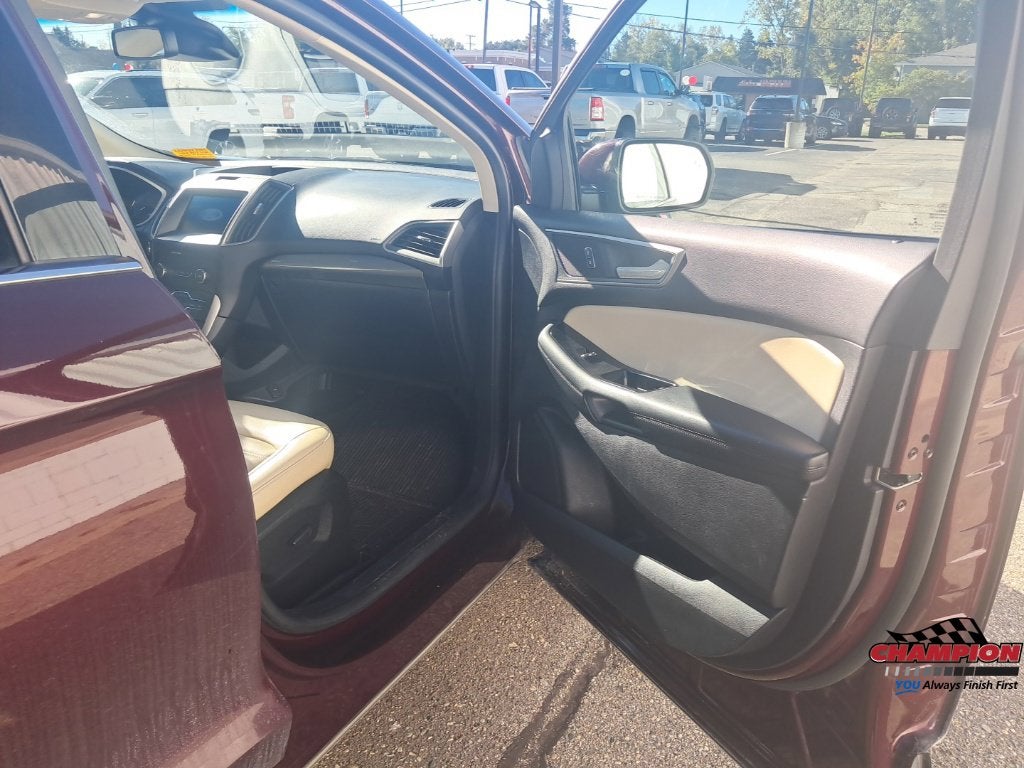 2020 Ford Edge SEL