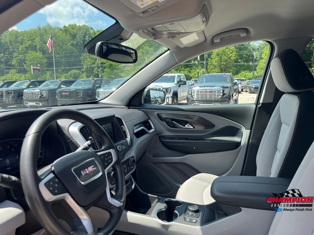 2024 GMC Terrain AWD SLE
