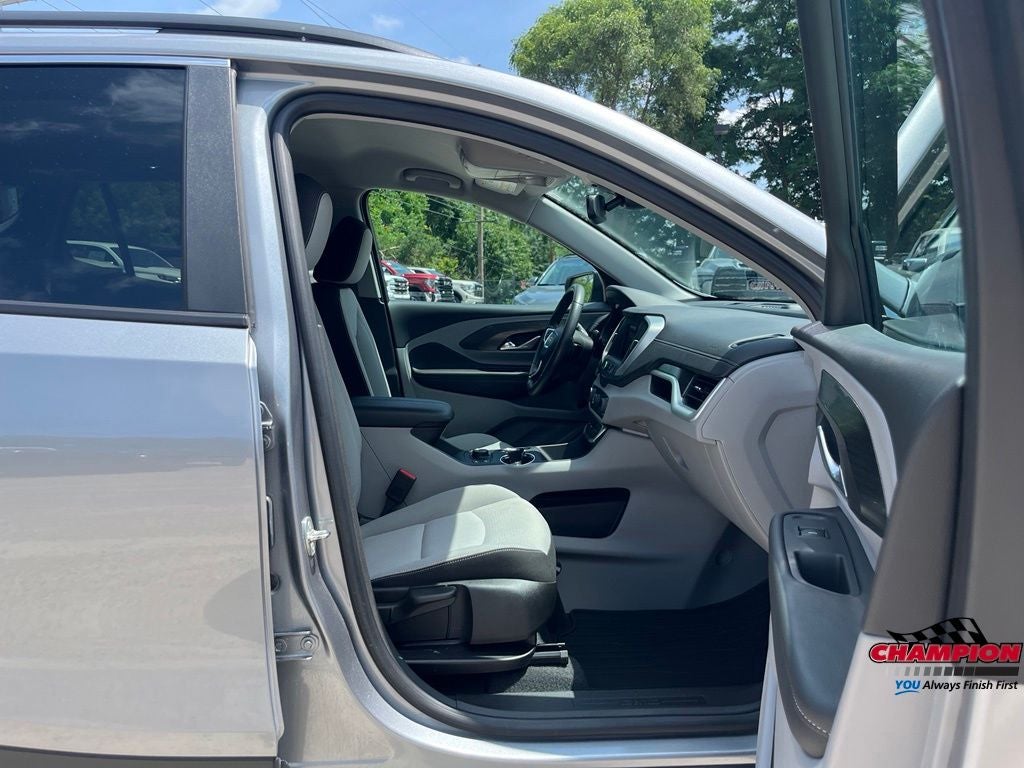 2024 GMC Terrain AWD SLE
