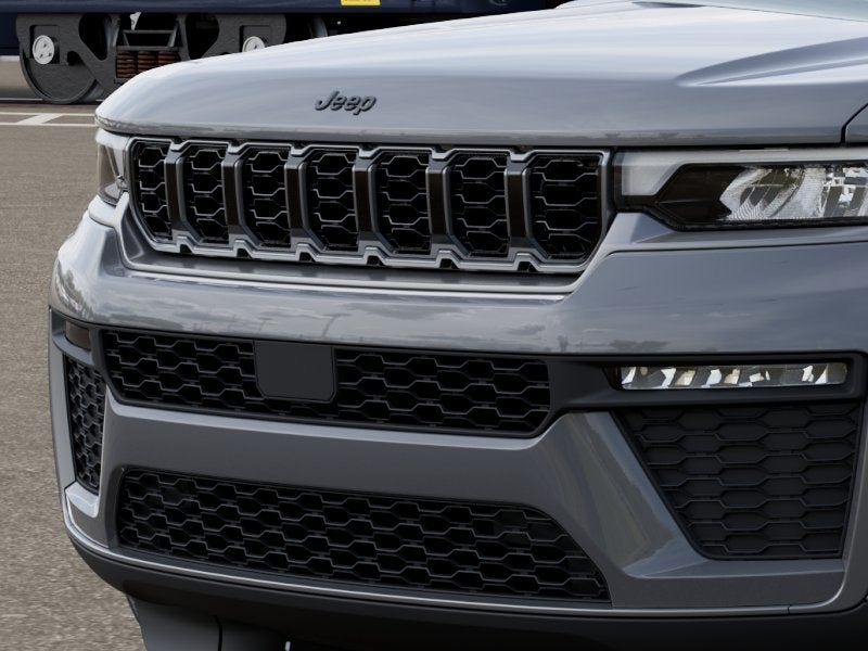 2027 Jeep Grand Cherokee GRAND CHEROKEE LIMITED 4X4