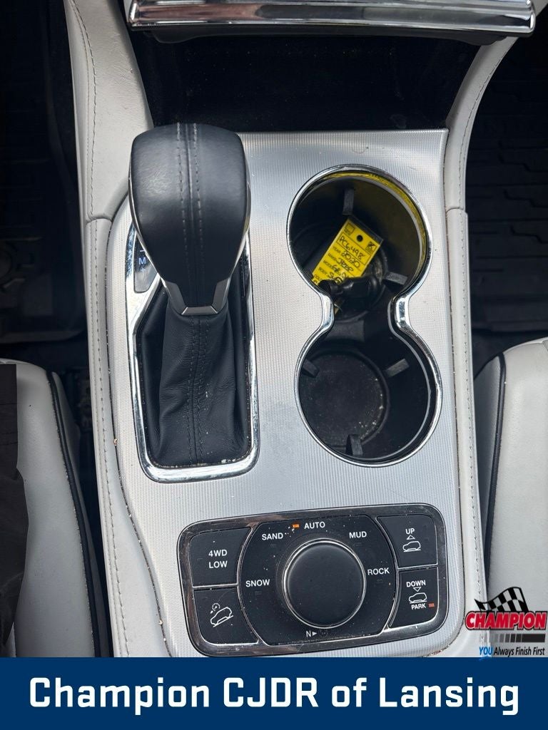2020 Jeep Grand Cherokee Summit