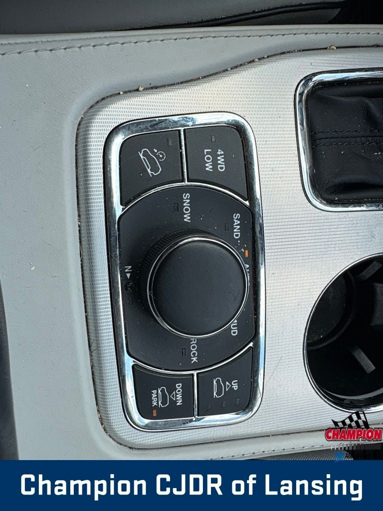 2020 Jeep Grand Cherokee Summit