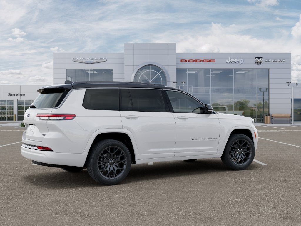2027 Jeep Grand Cherokee GRAND CHEROKEE L SUMMIT 4X4