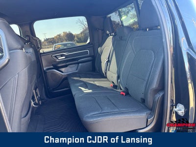 2020 RAM 1500 Big Horn Crew Cab 4x4 5'7' Box