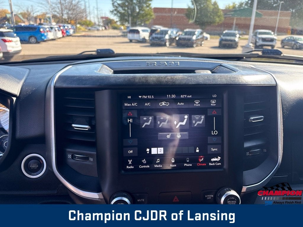 2020 RAM 1500 Big Horn Crew Cab 4x4 5'7' Box