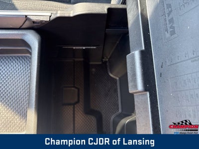 2020 RAM 1500 Big Horn Crew Cab 4x4 5'7' Box
