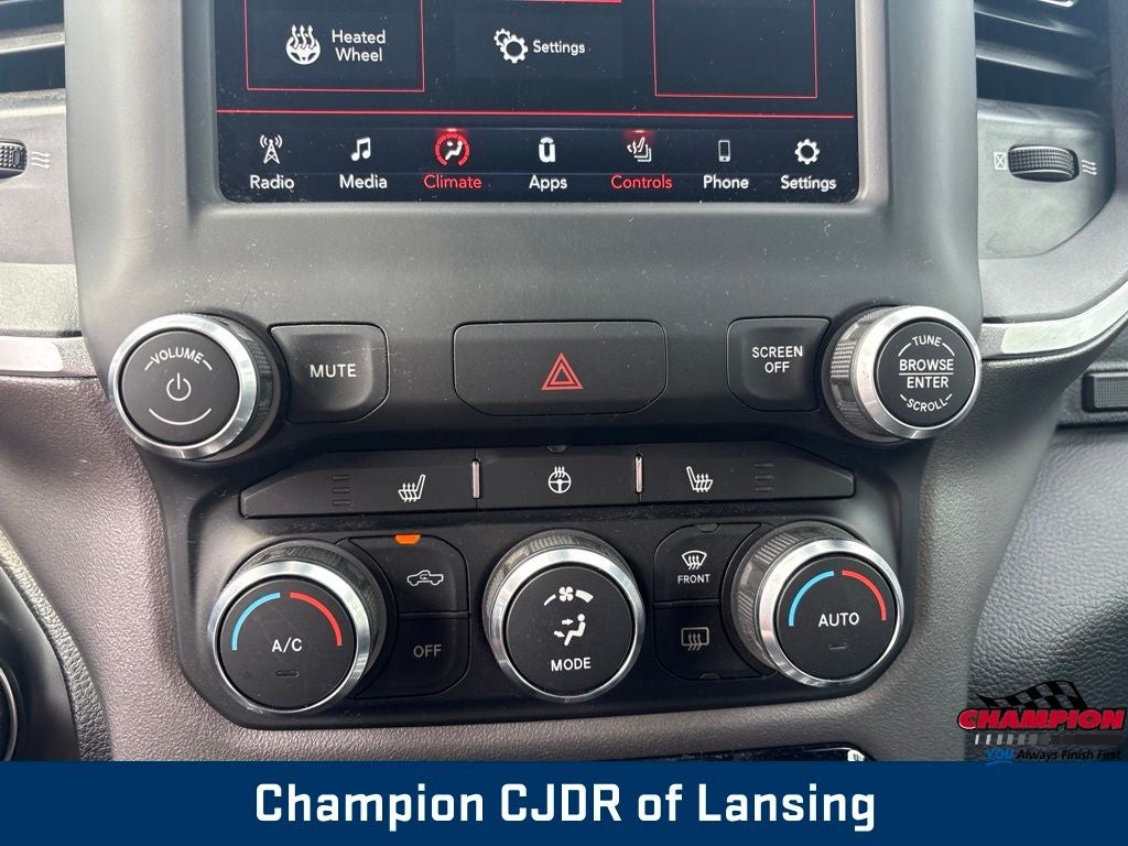 2021 RAM 1500 Big Horn Quad Cab 4x4 6'4' Box