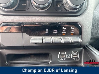 2021 RAM 1500 Big Horn Quad Cab 4x4 6'4' Box