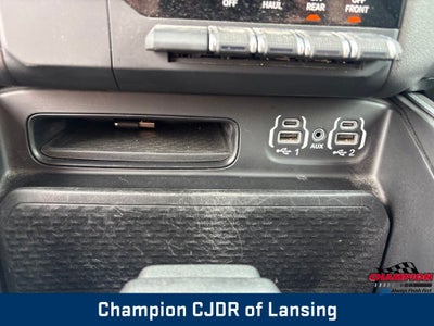 2021 RAM 1500 Big Horn Quad Cab 4x4 6'4' Box