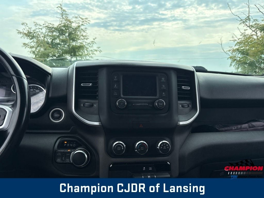2021 RAM 1500 Big Horn Crew Cab 4x4 5'7' Box