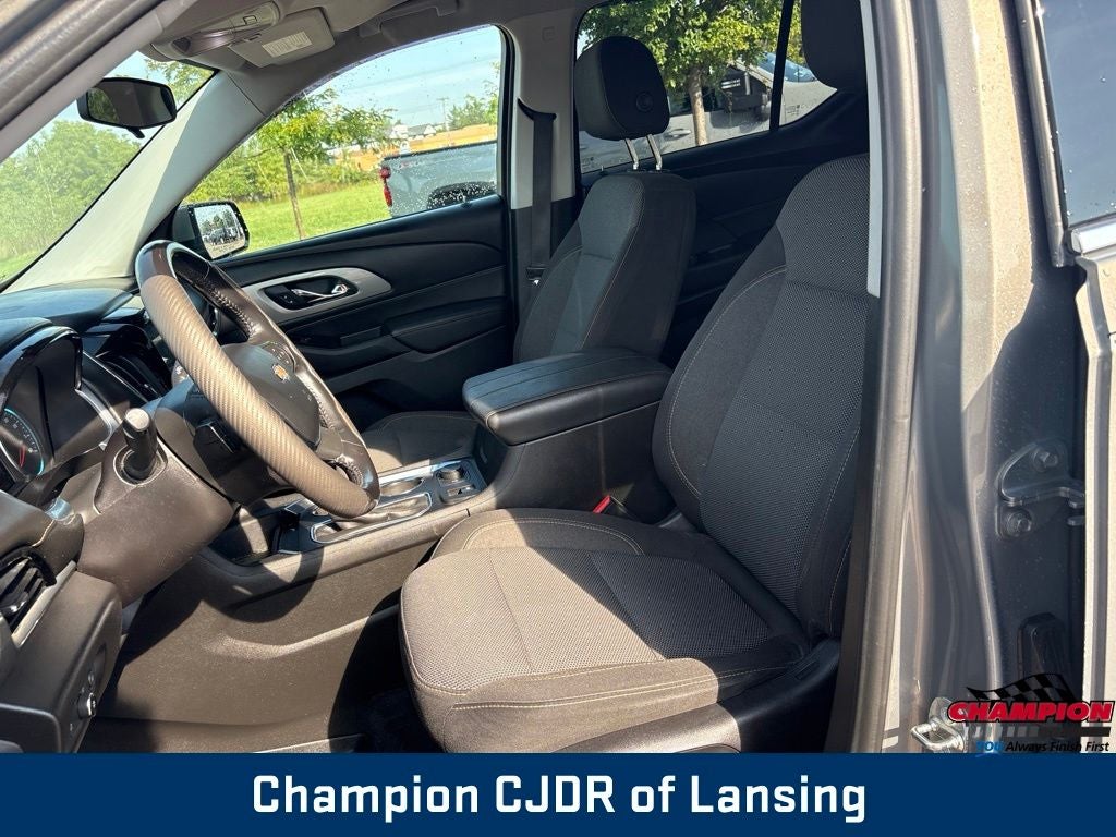 2018 Chevrolet Traverse LT Cloth w/1LT