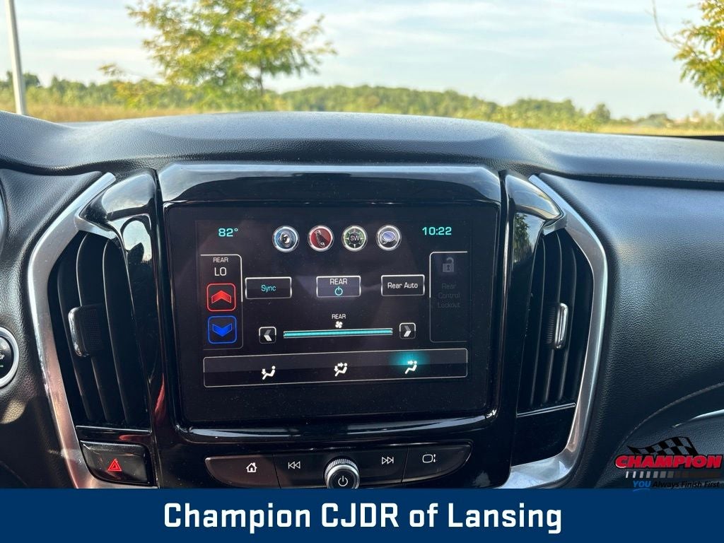 2018 Chevrolet Traverse LT Cloth w/1LT