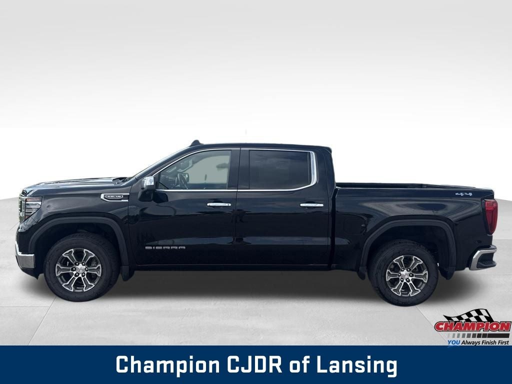 2025 GMC Sierra 1500 4WD Crew Cab Short Box SLT