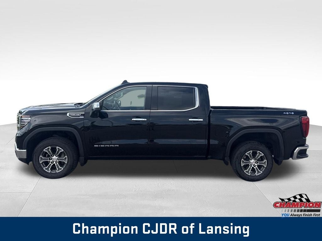 2025 GMC Sierra 1500 4WD Crew Cab Short Box SLT