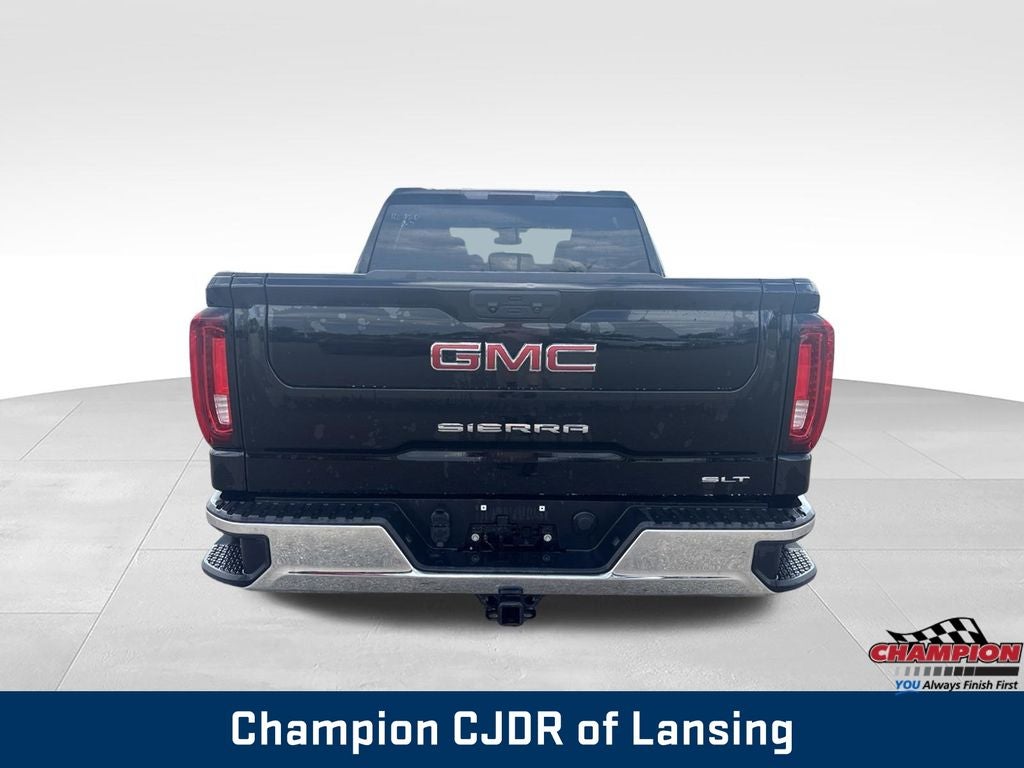 2025 GMC Sierra 1500 4WD Crew Cab Short Box SLT